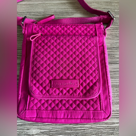 Vera Bradley Fuchsia Quilted Crossbody Bag - Picture 2 of 9